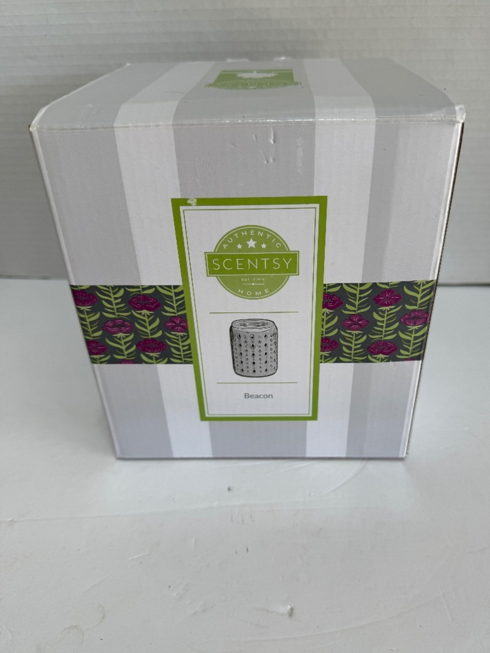 Scentsy BEACON 39230 Wax Warmer Gray & Teal Inside - Light Bulb Warmer